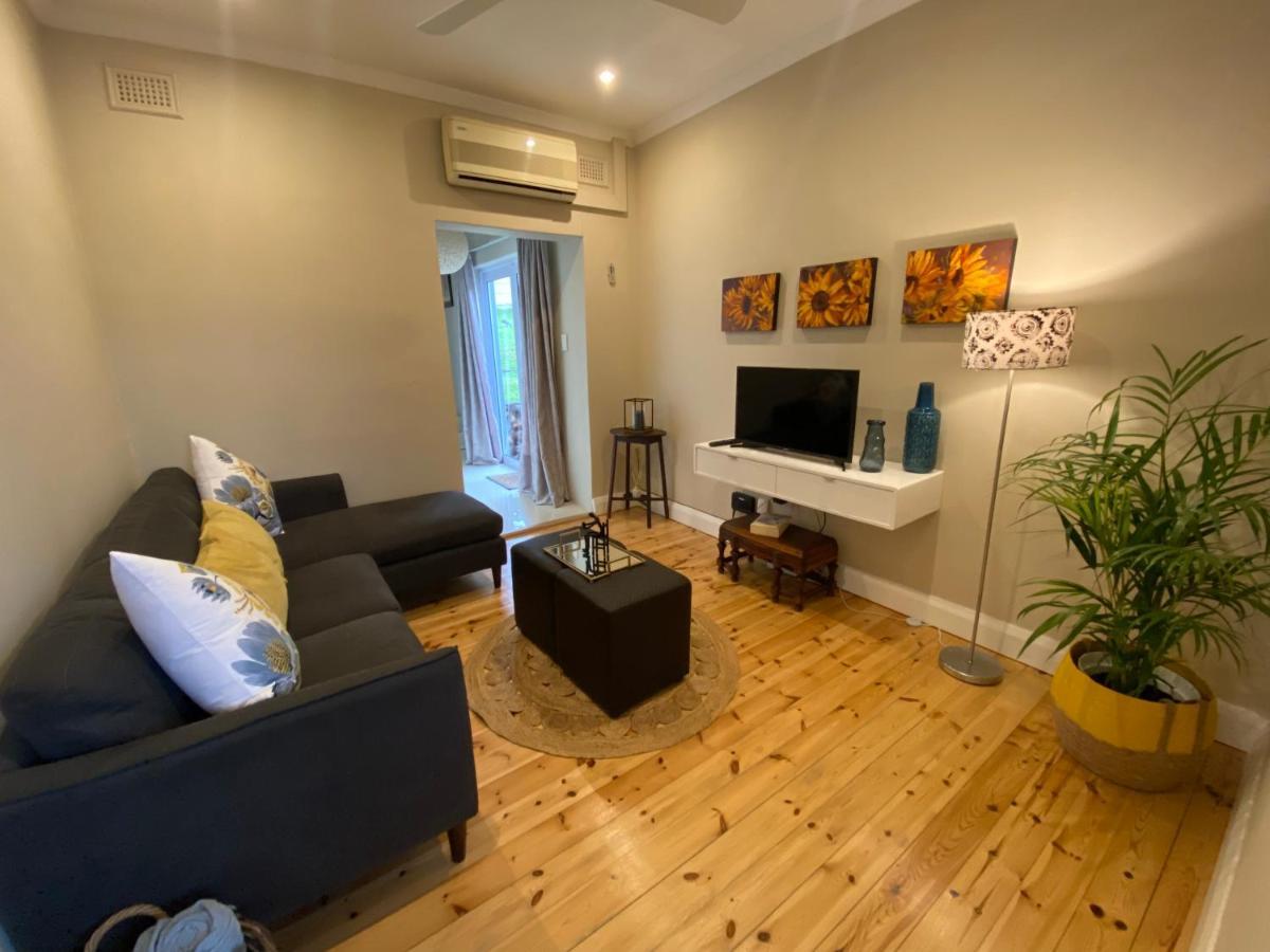 Studio @ Champion Apartment Дърбан Екстериор снимка