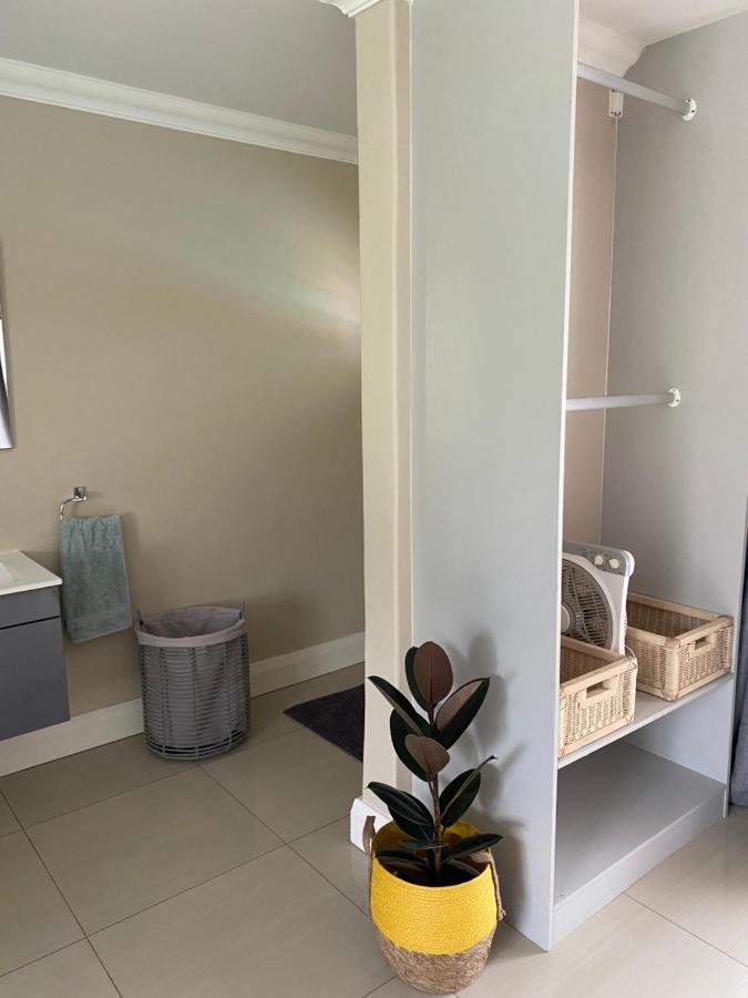 Studio @ Champion Apartment Дърбан Екстериор снимка